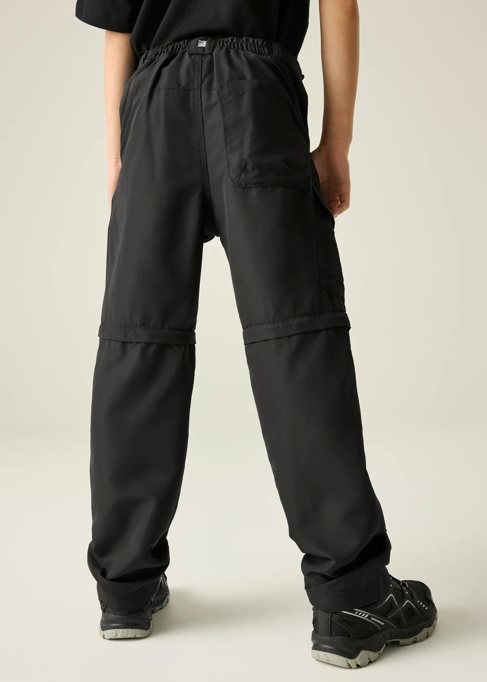 Regatta Black Sorcer III Quick Drying Trousers (3-13 Years) - 4-5 Yrs Image 2