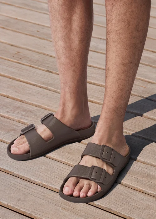 Totes Solbounce Brown Adjustable Double Buckle Sliders - 12 Image 1