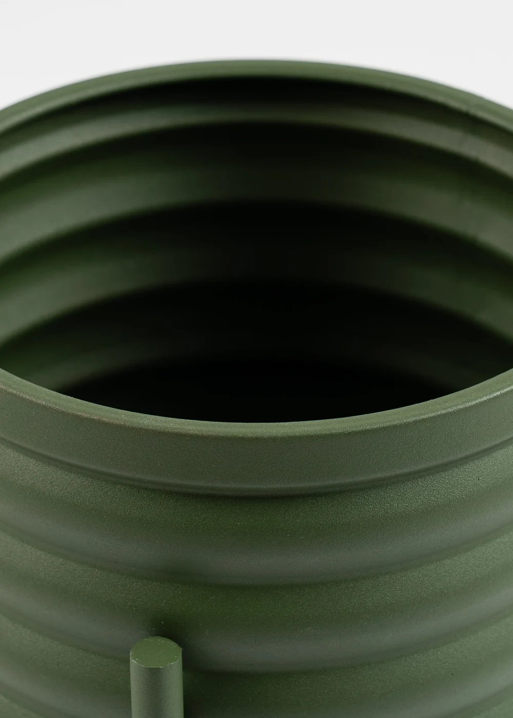 Scottish Everlastings Green Ribbed Planter - One Size Image 2