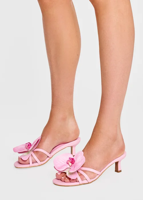 Public Desire Nikah Pink Pu 3-D Floral Mule Mid Heels Pink - Size 5 Image 2