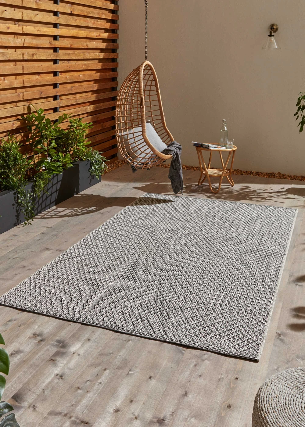 Think Rugs Black/White Stitch 9683 Rug 120 X 170 - 120 x 170 Image 1