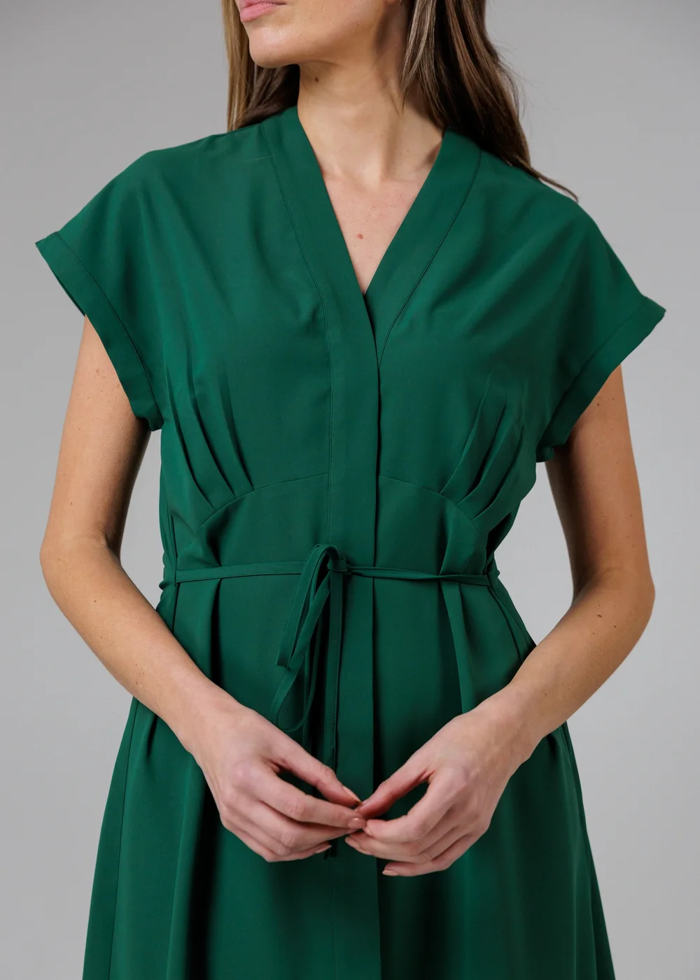 French Connection Green V-Neck Cap Sleeve Crepe Midi Dress - 12 | Matalan French Connection Green V-Neck Cap Sleeve Crepe Midi Dress - 12 | Matalan