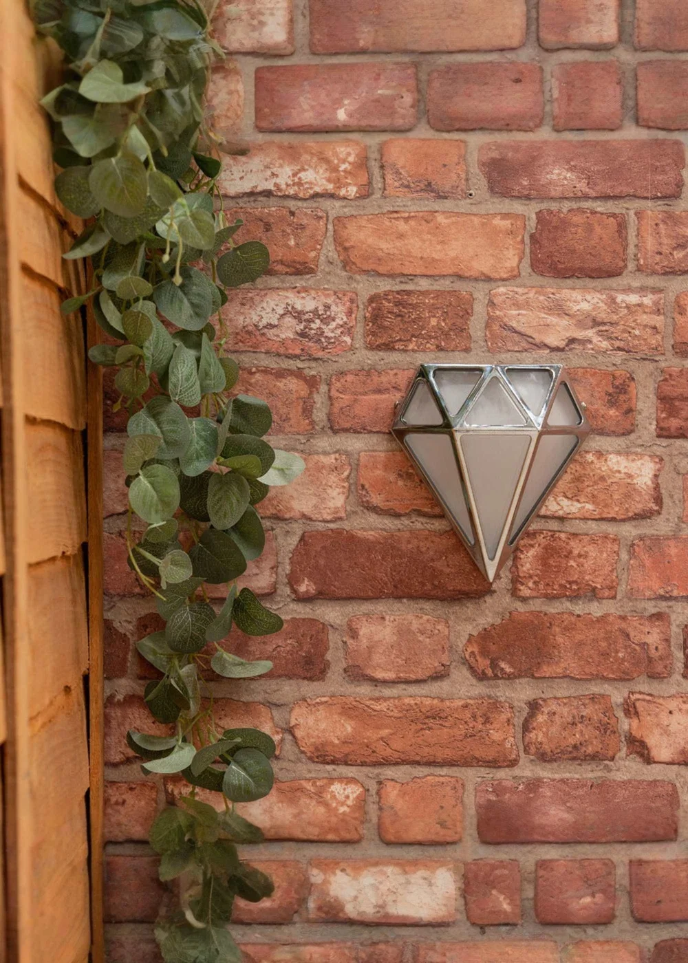 ValueLights Chrome Diamond LED Outdoor/Bathroom Wall Lamp - One Size Image 1