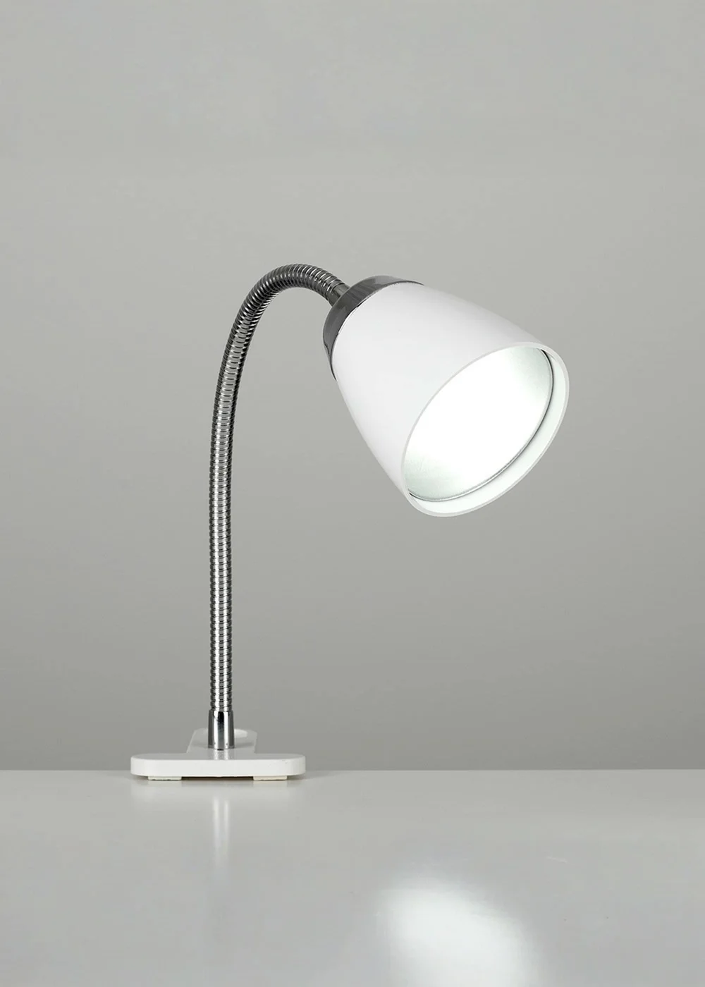 ValueLights Huey Single White Clip On LED Lamp - One Size Image 1