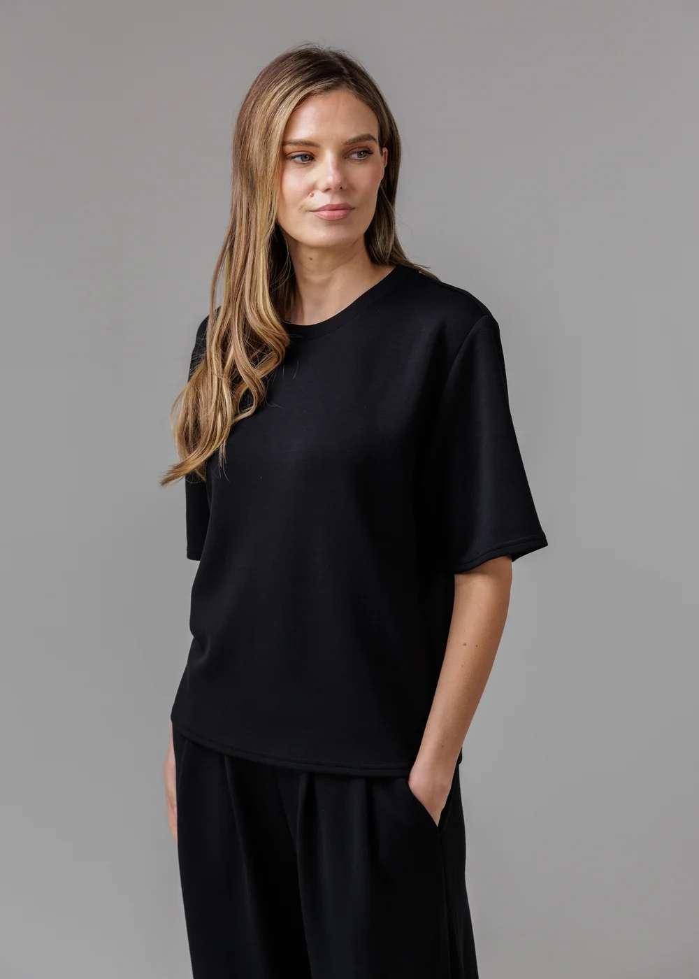 French Connection Black Luxe Short Sleeve Crew Neck Pinched Top - XL Image 1