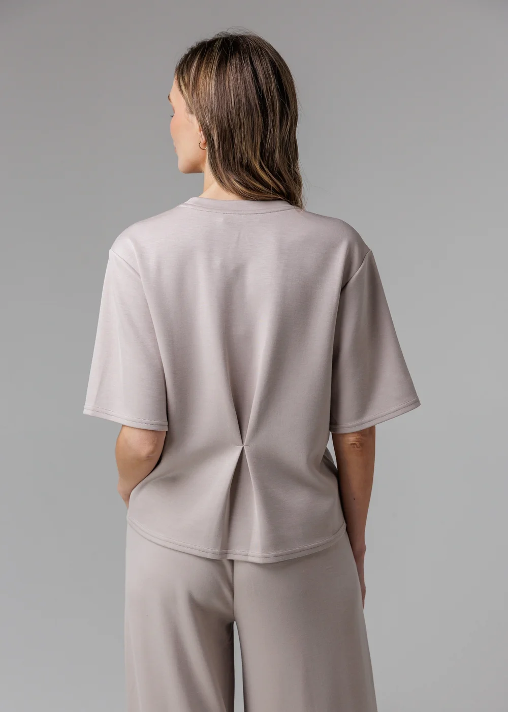 French Connection Beige Luxe Short Sleeve Crew Neck Pinched Top - XS Image 2
