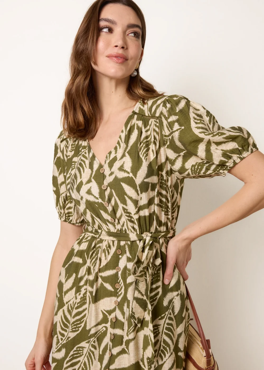 Blue Vanilla Khaki Coconut Button Belted Midi Dress - L Image 2