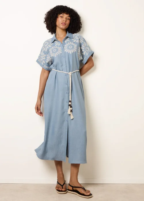 Blue Vanilla Blue Floral Cutwork Embroidery Dress - S Image 3