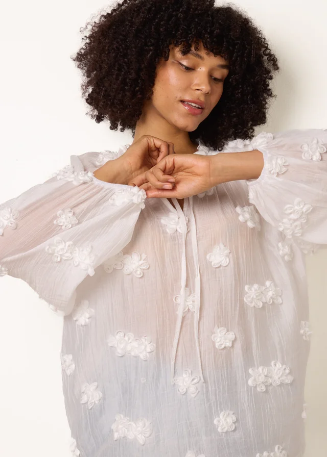 Blue Vanilla Ivory Floral Embroidery Top
