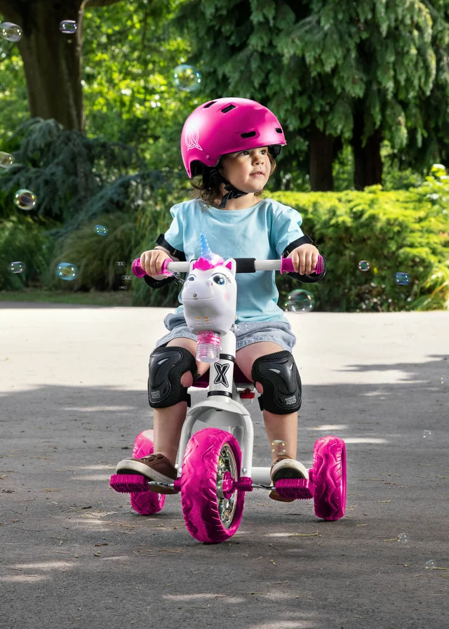 Xootz Bubble Go Unicorn Trike with Detachable Bubble Machine White