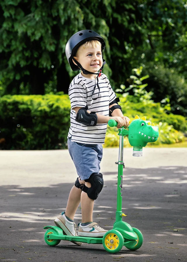 Xootz Dinosaur Bubble Go Tri-Scooter