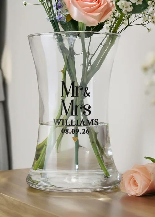 Personalised Memento Company Gold Heart Waisted Vase - One Size Image 1