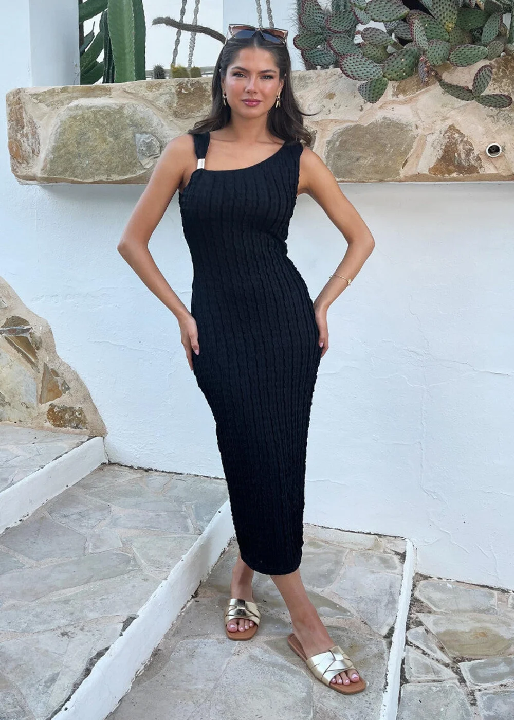 AX Paris Black Textured Asymmetric Neckline Bodycon Midi Dress - 16 Image 3