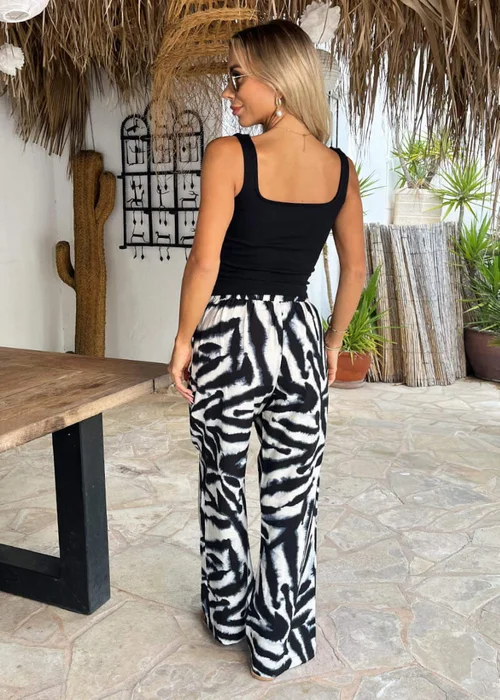 AX Paris Black & White Animal Print Wide Leg Trousers - 16 Image 4