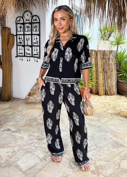AX Paris Black Border Print Wide Leg Trousers - 16 Image 3