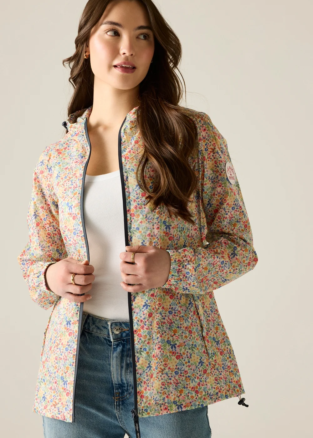 Regatta Waterproof Cath Kidston Pack It Jacket Cream Harmony Ditsy - 12 Image 4