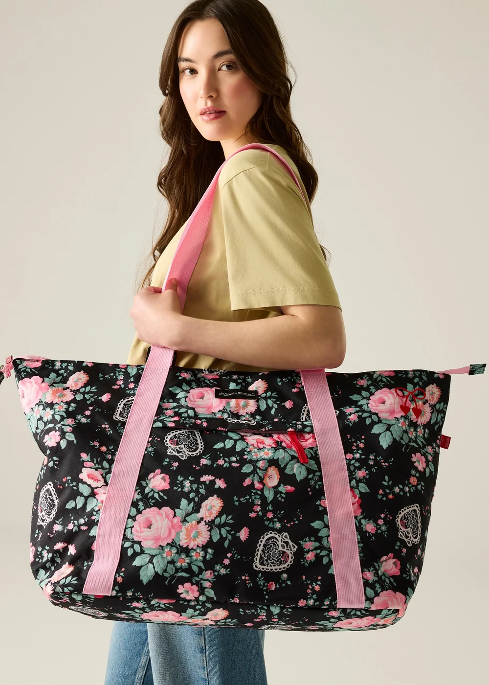 Regatta Lightweight Cath Kidston Boulder Tote Bag Black Hackney Rose - Single Image 2