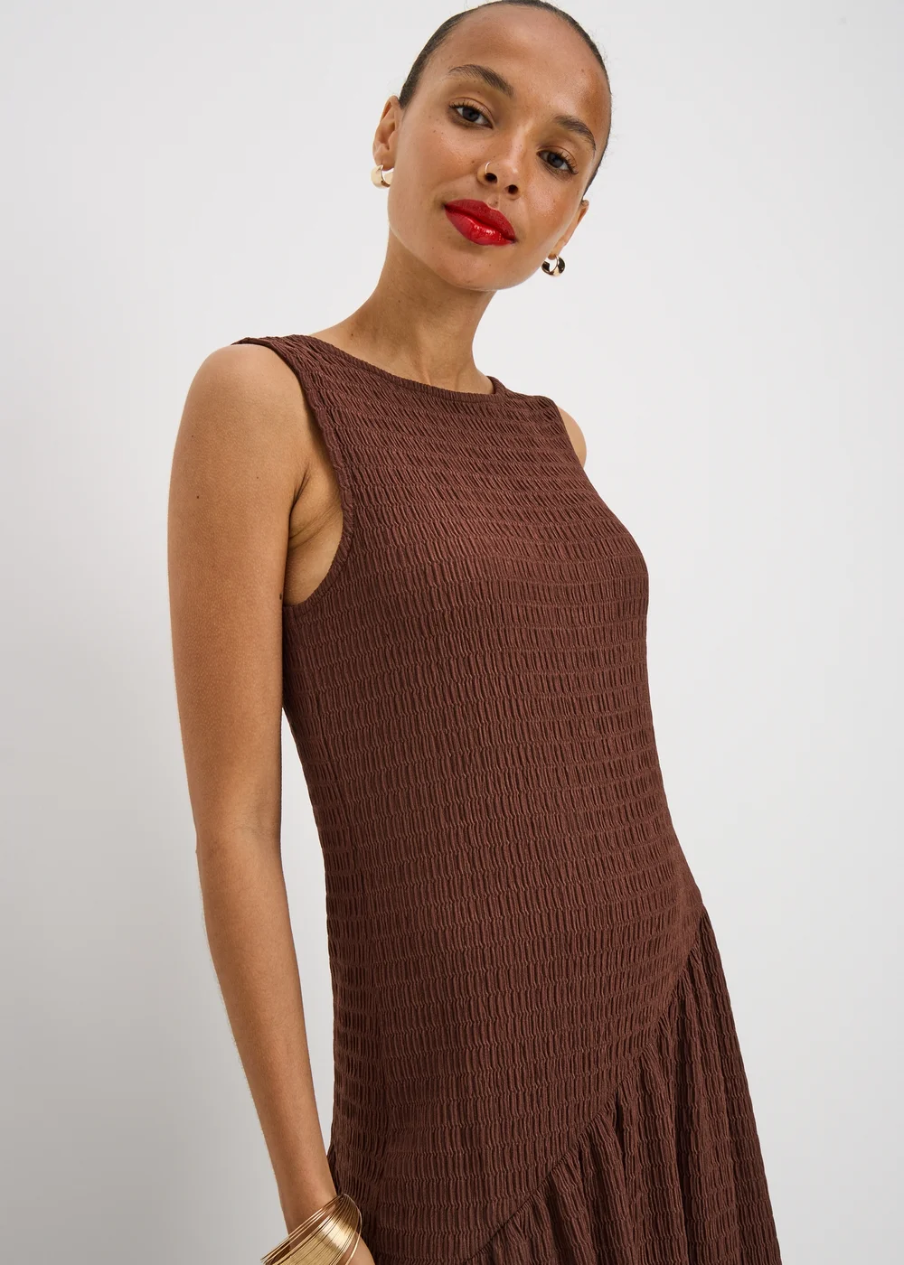 Chocolate Brown Textured Drop Waist Midaxi Dress - 22 Image 3