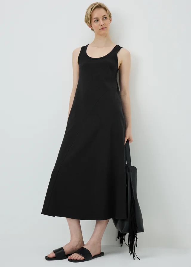 Black Scoop Neck Seam Midaxi Dress