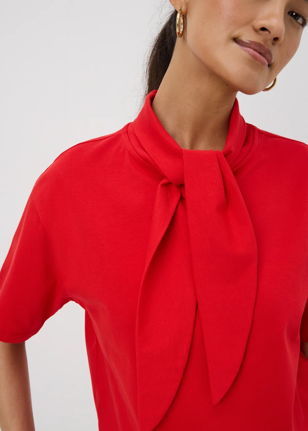 Red Scarf Neck T-Shirt - 10 Image 2