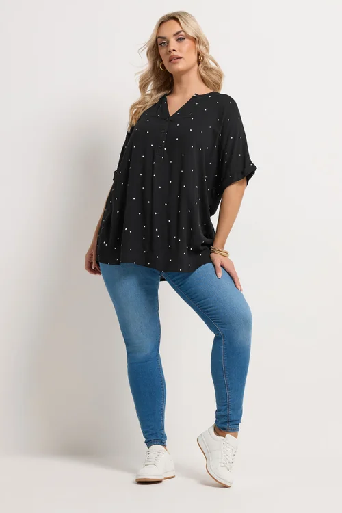 Yours Curve Black Crinkle Polka Dot Notch Neck Top - 16 Image 2