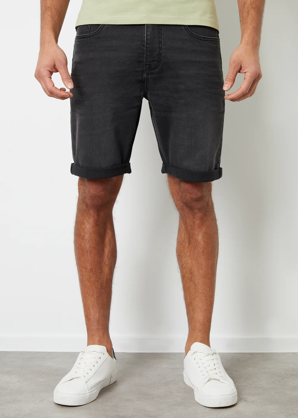 Threadbare Grey Turn Up Denim Shorts - 34 Image 1