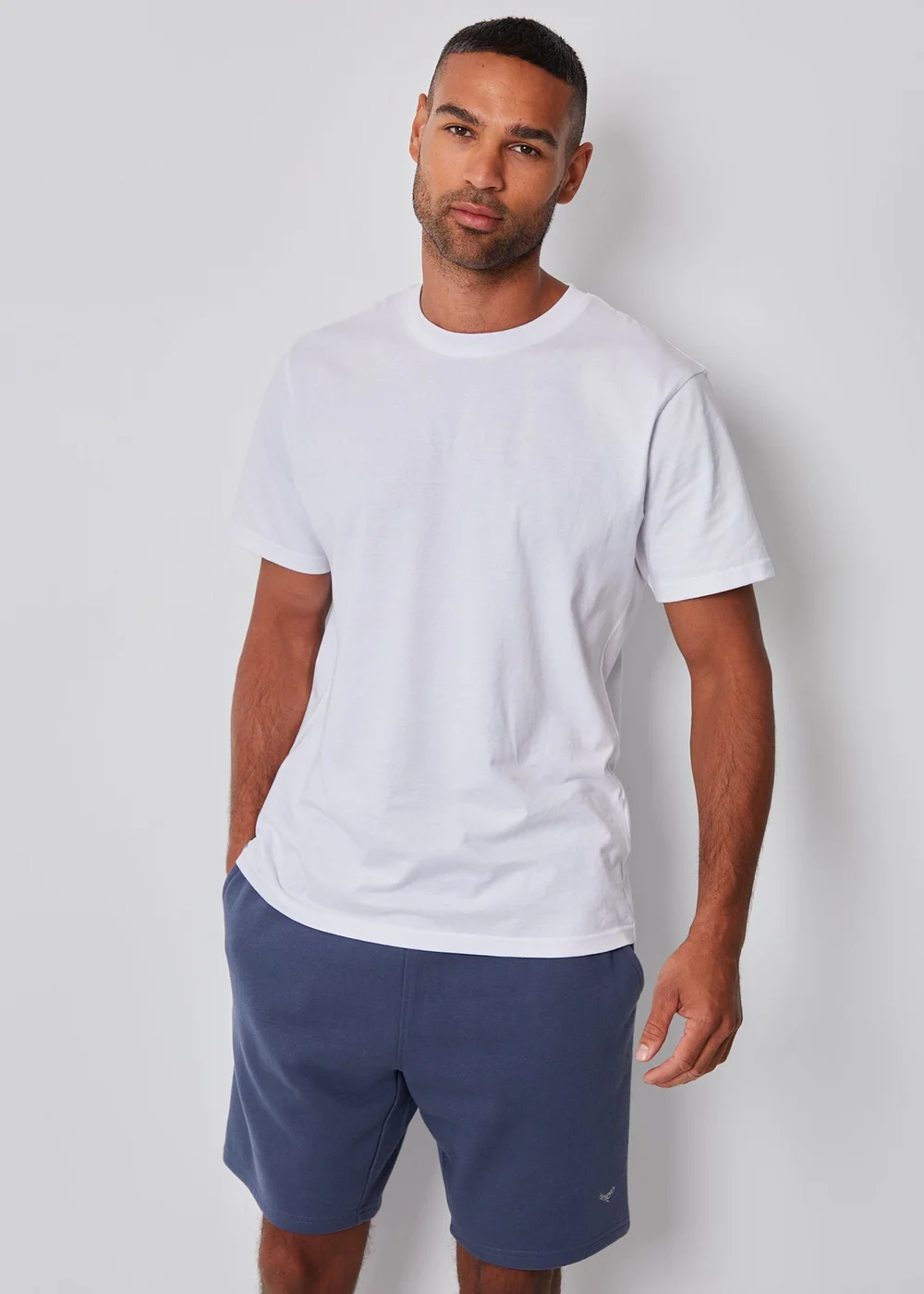 Threadbare Blue Sweat Shorts - L Image 4