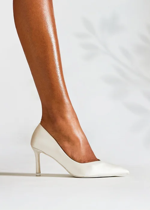 Linzi Classic Bridal Ivory Satin Court Heels - 8 Image 1