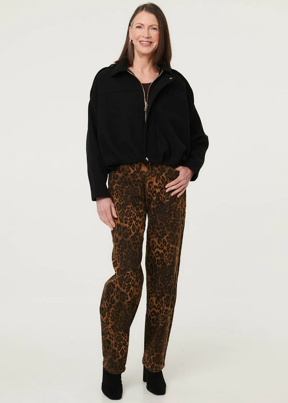 Izabel London Black Faux Suede Ruched Relaxed Bomber Jacket - 10 Image 4