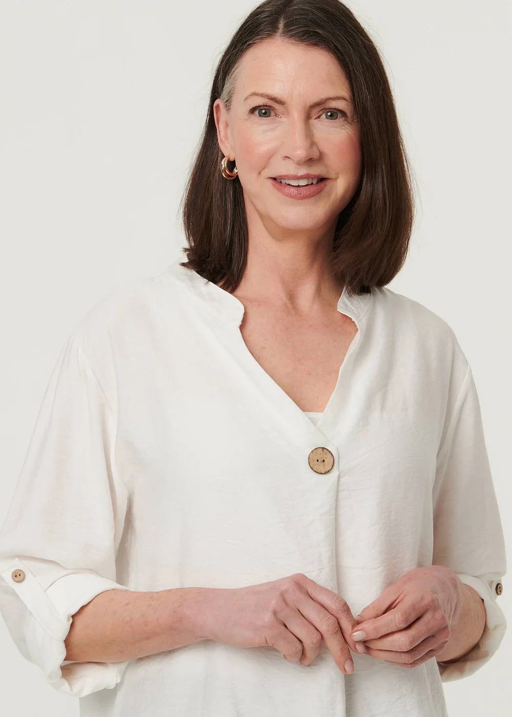 Izabel London White Relaxed Turn-Up Sleeve Curve Hem Blouse - 12 Image 3