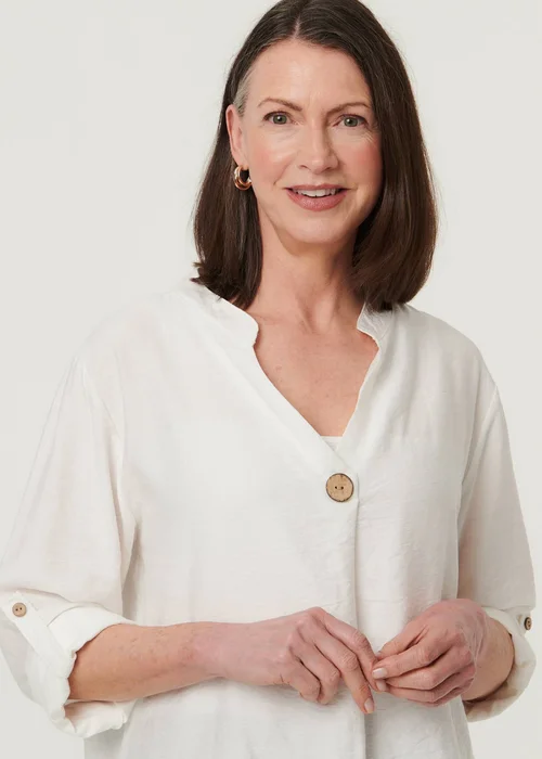 Izabel London White Relaxed Turn-Up Sleeve Curve Hem Blouse - 12 Image 3