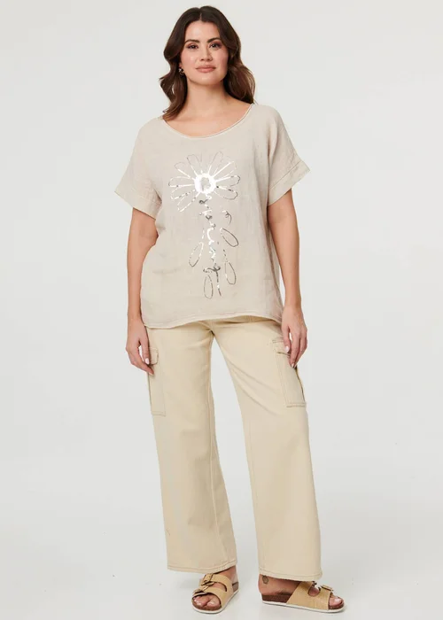 Izabel London Linen Floral Metallic Detail Short Sleeve Top - 16 Image 4