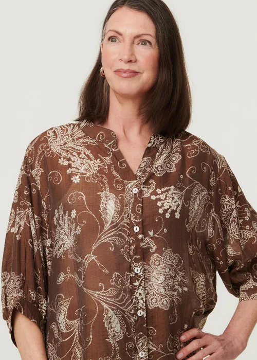 Izabel London Beige Paisley Print 3/4 Sleeve Relaxed Blouse - 16 Image 3