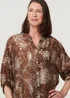 Izabel London Beige Paisley Print 3/4 Sleeve Relaxed Blouse - 16 Image 3