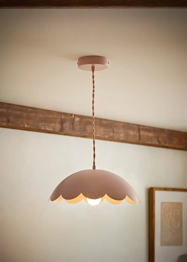 ValueLights Millie Pink Flower Scallop Ceiling Pendant