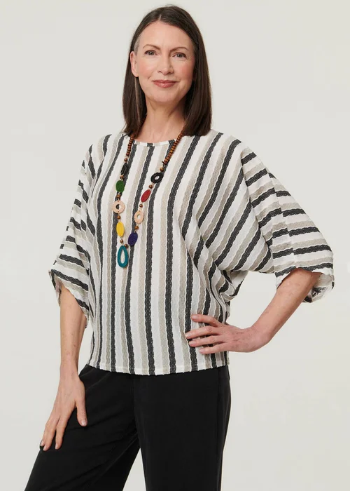 Izabel London White Striped 3/4 Sleeve Relaxed Necklace Top - 10-12 Image 1