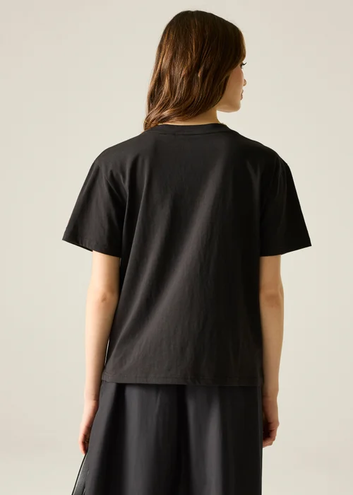Regatta Oversized Cath Kidston T-Shirt Black - 12 Image 2