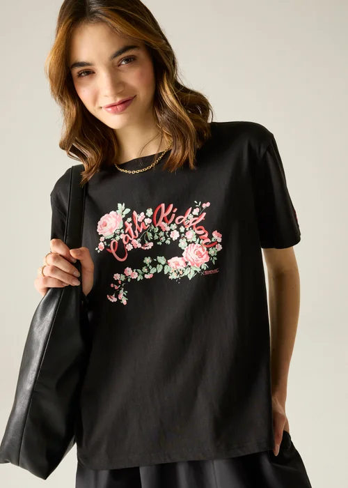 Regatta Oversized Cath Kidston T-Shirt Black - 12 Image 1