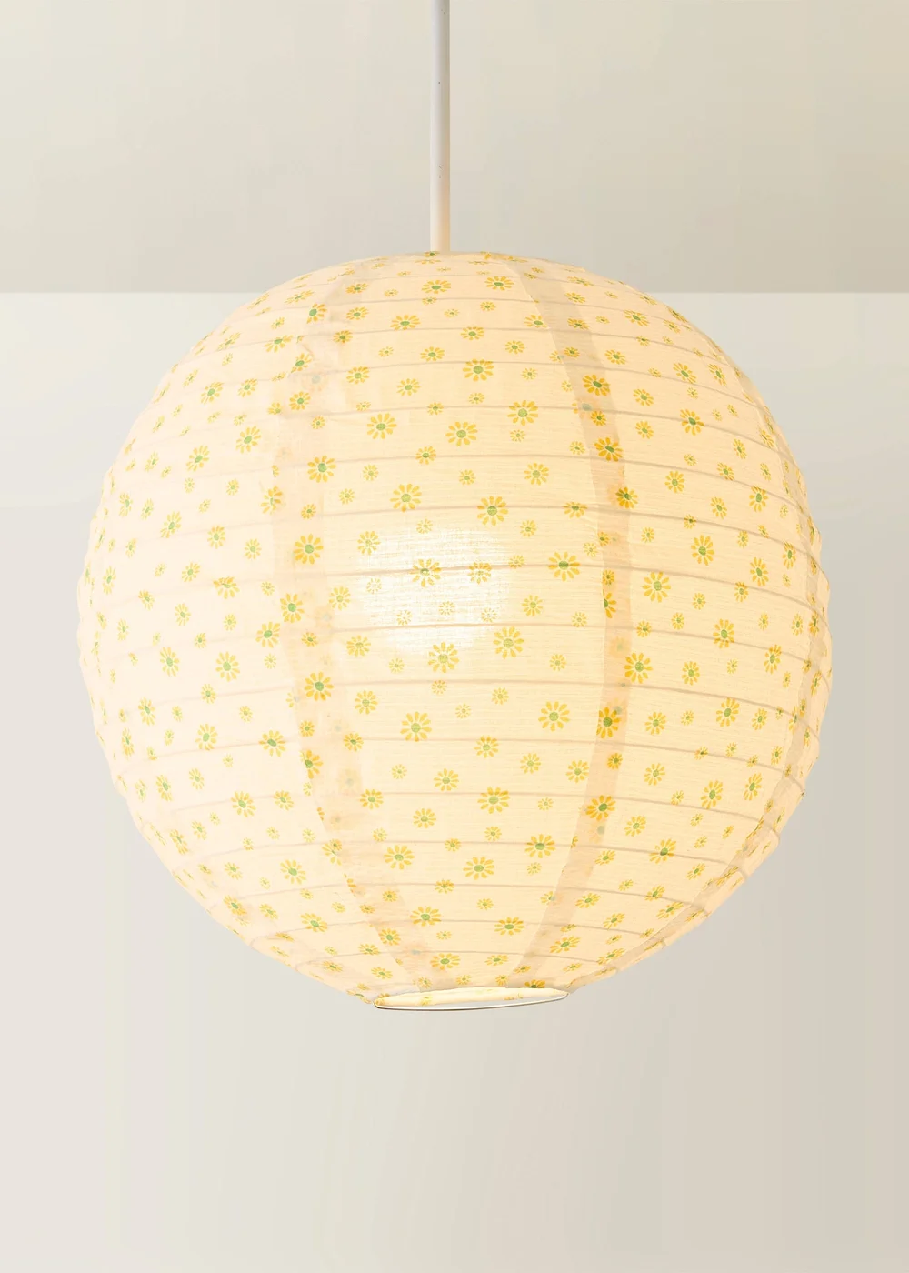 ValueLights Annie Ditsy Floral Fabric Ball Shade - One Size Image 3