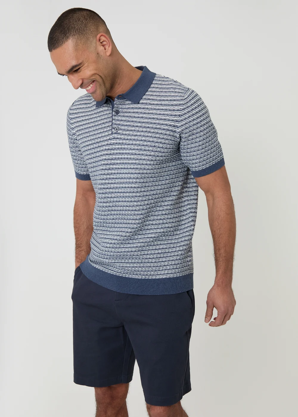 Threadbare Navy Cotton 3 Pocket Stretch Chino Shorts - 32 Image 3