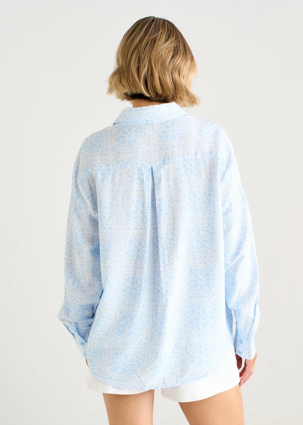 Gini London Cotton Mix Blue Tile Print Button Through Shirt - S/M Image 3