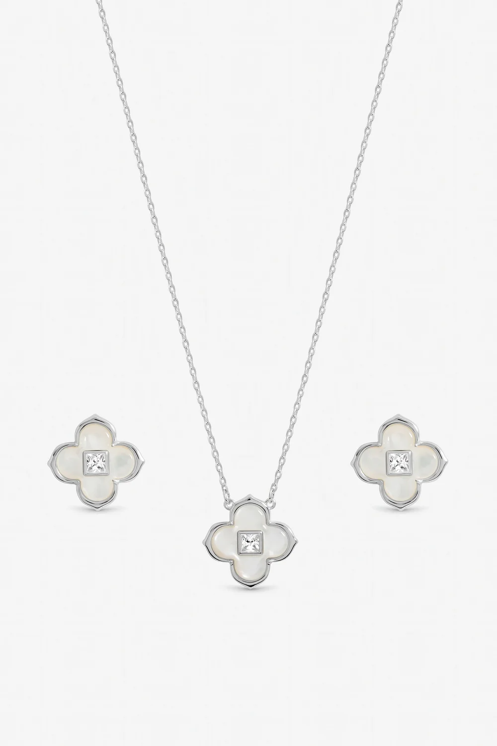 Inicio Sterling Silver Plated Mother Of Pearl Clover Set Gift Box - One Size Image 2