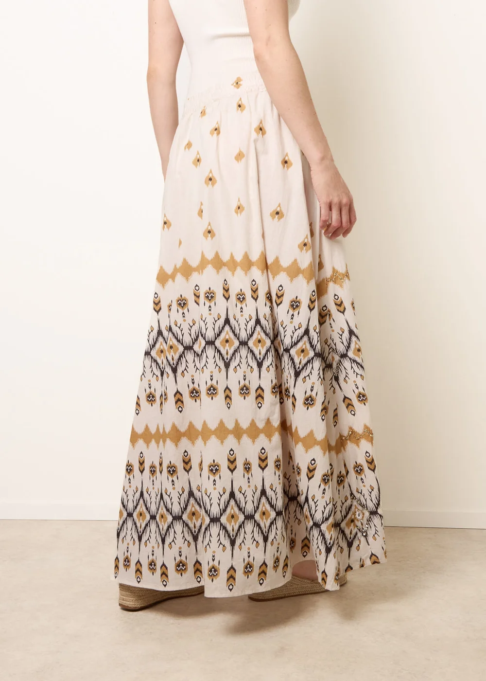 Blue Vanilla Stone Embroidered Midi Skirt - S/M Image 5