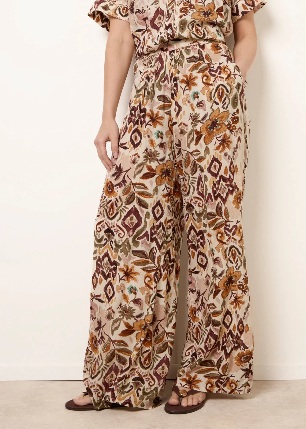 Blue Vanilla Brown Paisley Print Trousers - S Image 2