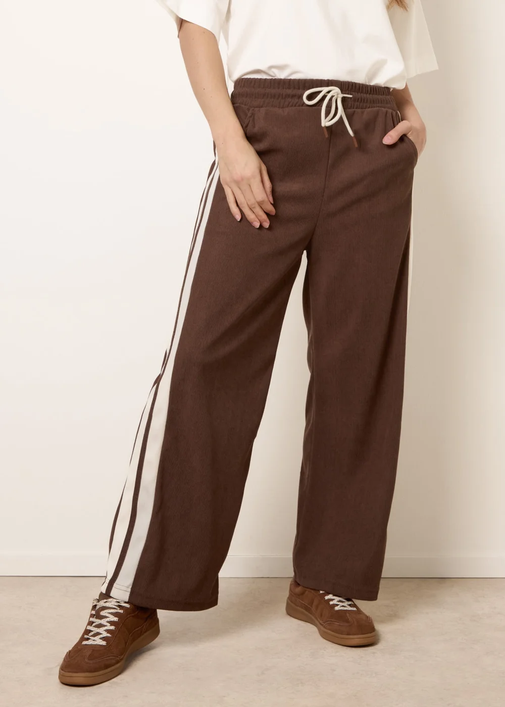 Blue Vanilla Brown Corduroy Side Stripes Trousers - L Image 2