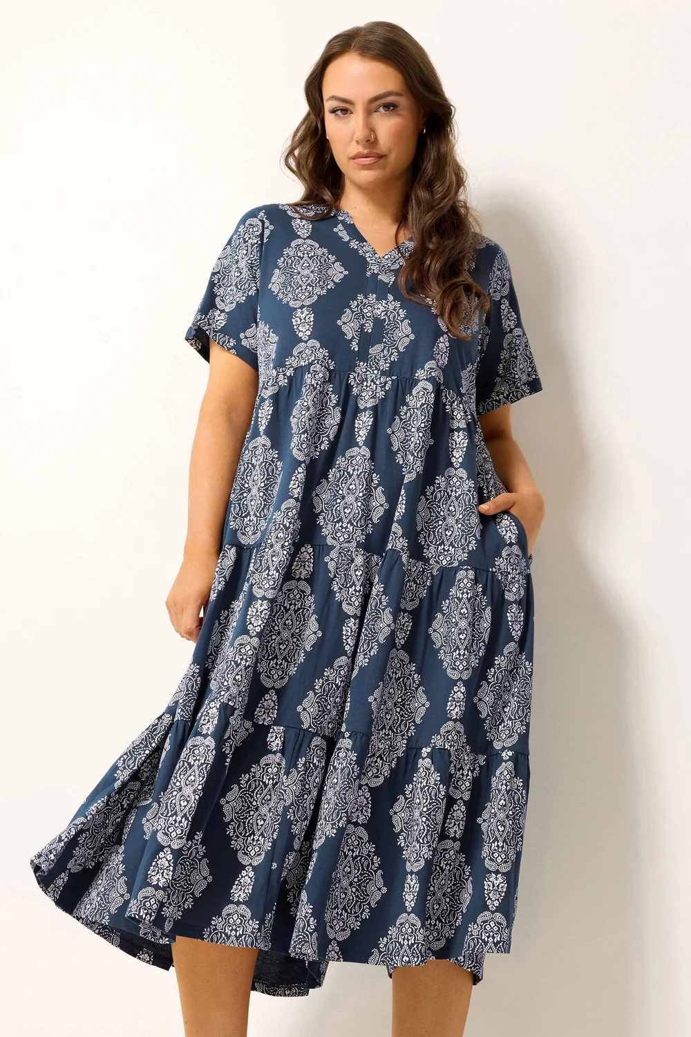 Yours Curve Navy Blue Paisley Tiered Maxi Dress - 18 Image 1