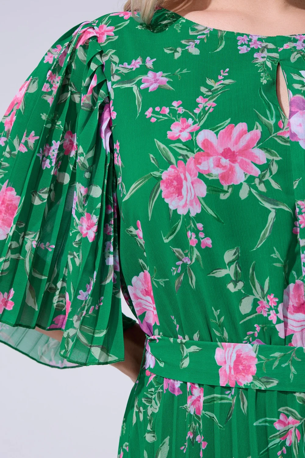 Yours London Curve Green Floral Pleated Maxi Dress - 24 Image 4