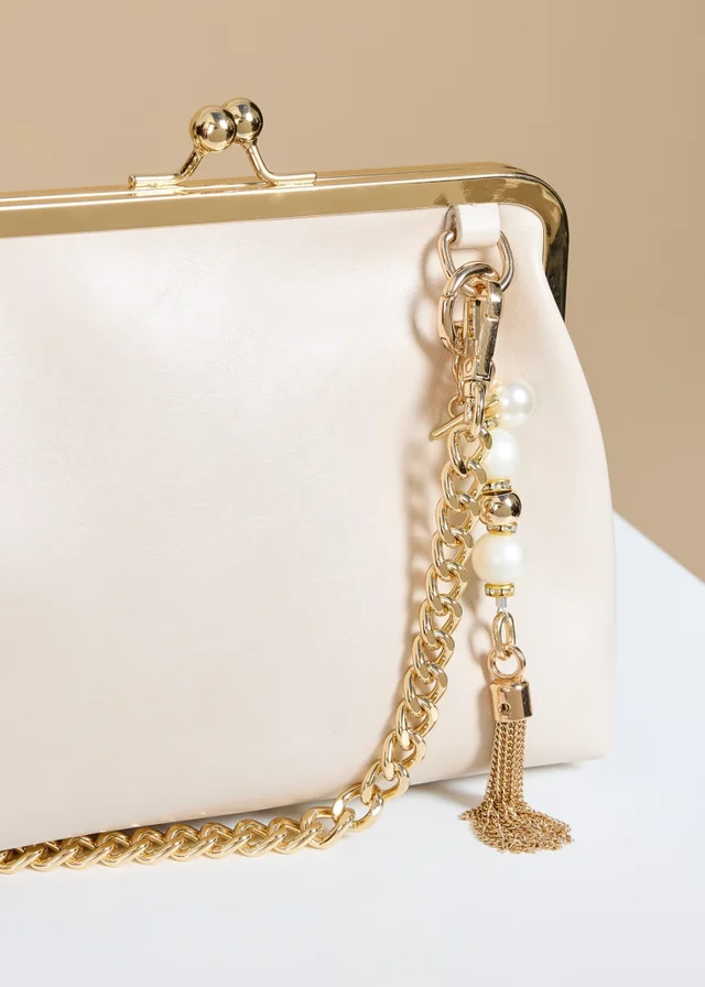 Little Mistress Ecru Faux Leather Metal Frame Shoulder Bag