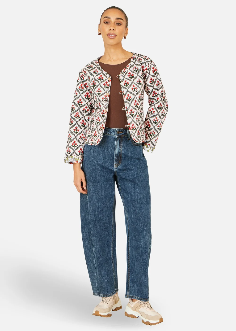 Yumi White Peacock Print Reversible Cotton Quilted Jacket - 12 Image 3