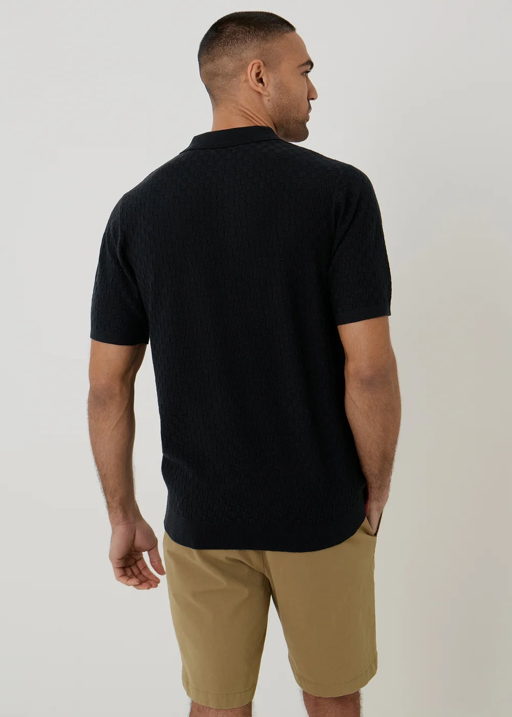 Threadbare Black Basket Stitch Short Sleeve Knitted Polo - S Image 2